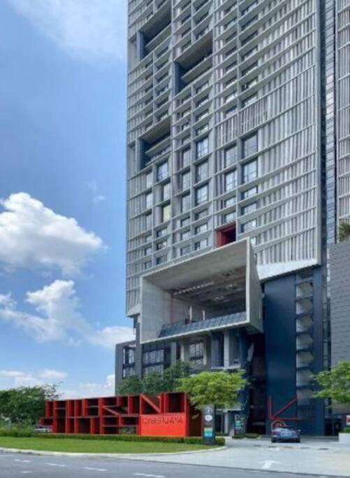 Royal Suite~Tamarind 2Q Bed Cyberjaya Bagian luar foto